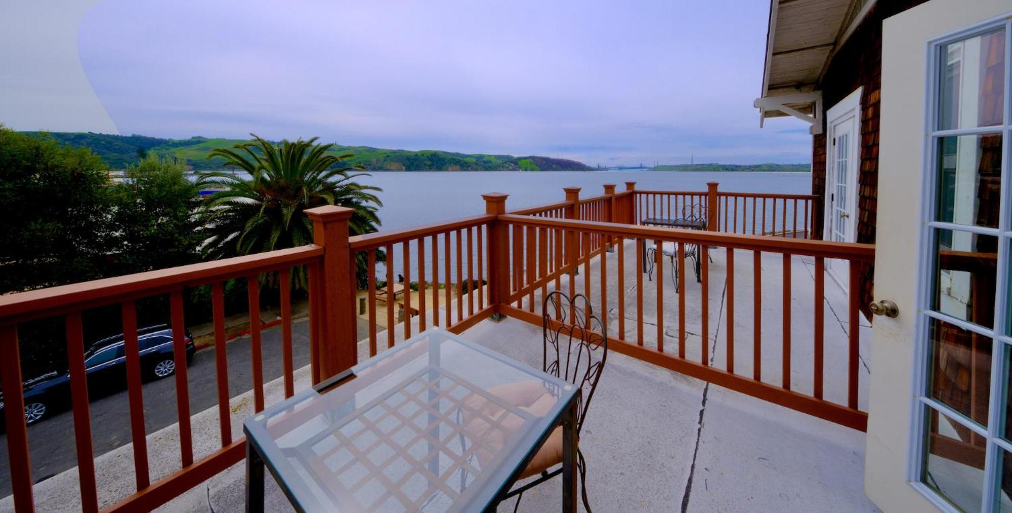 Shorelight Inn Benicia Zewnętrze zdjęcie