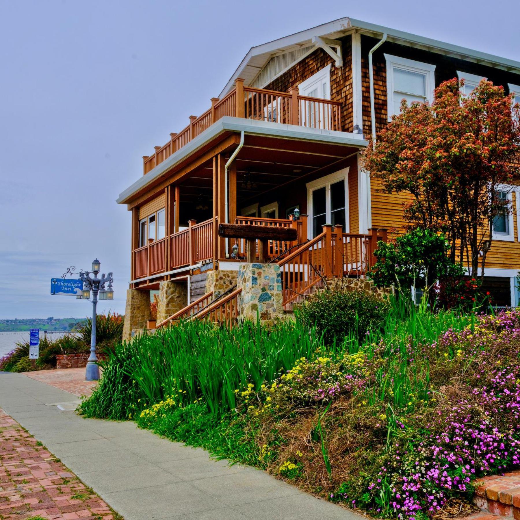 Shorelight Inn Benicia Zewnętrze zdjęcie