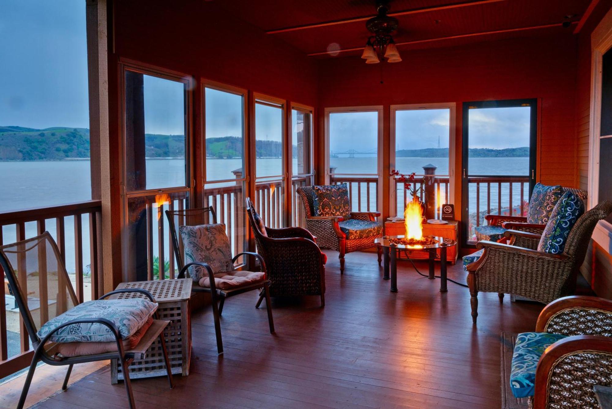 Shorelight Inn Benicia Zewnętrze zdjęcie