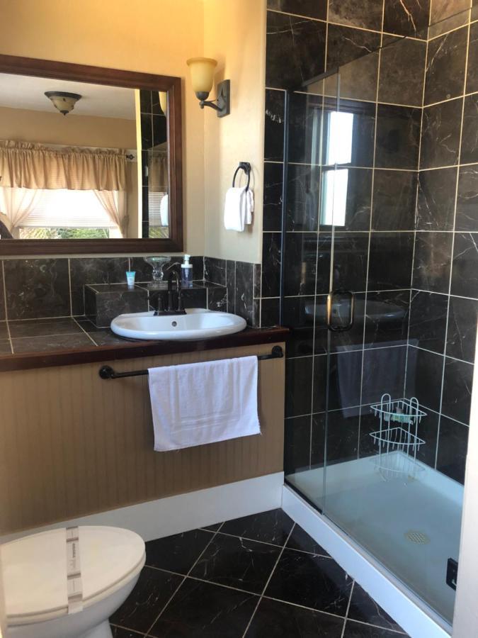 Shorelight Inn Benicia Zewnętrze zdjęcie